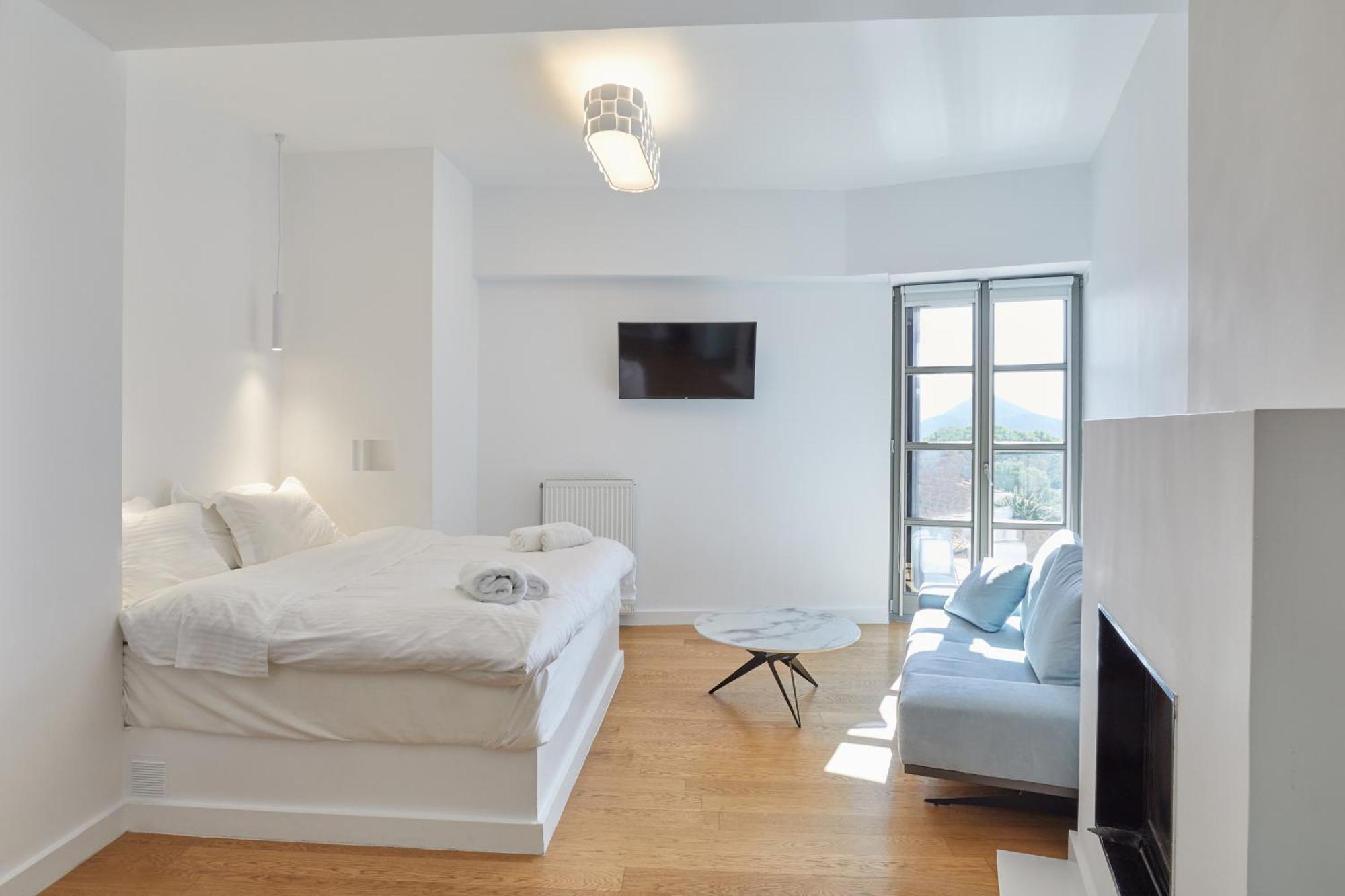 Clock Tower Arachova Suites מראה חיצוני תמונה